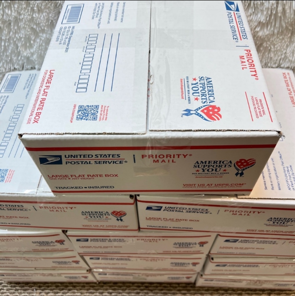 15-20 Packages Mystery Fishing Lure Box